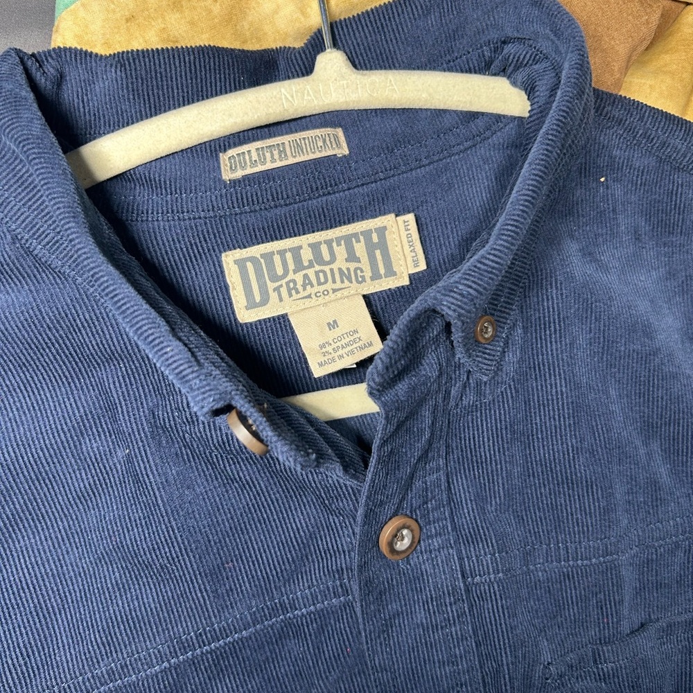 Duluth Trading Co Blue Casual Button Down Shirt